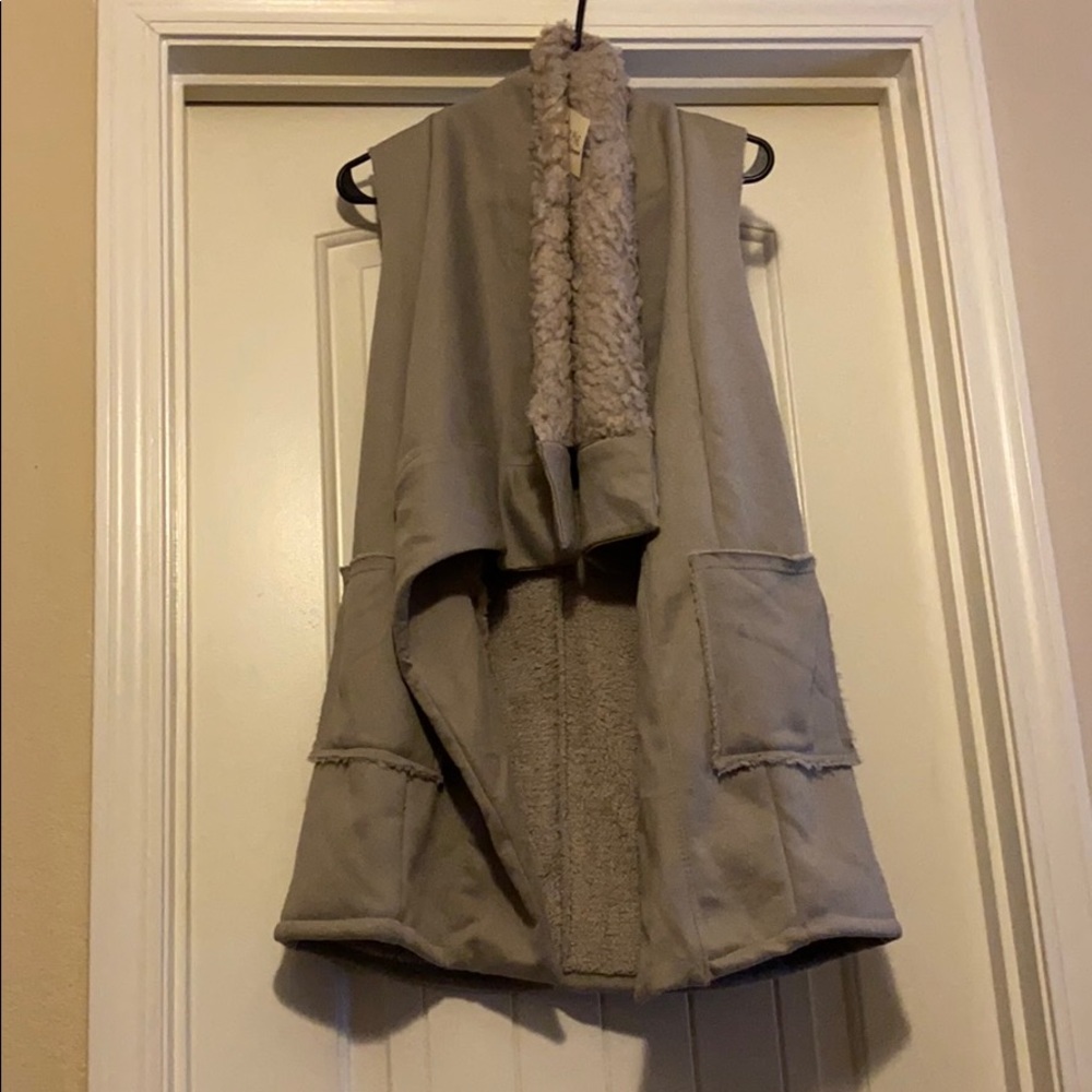 Boutique vest